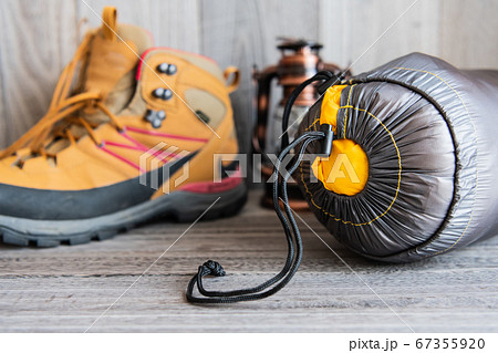 寝袋登山イメージ 寝袋登山イメージ 67355920