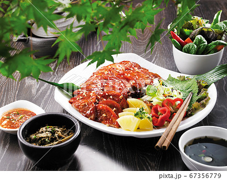 韓国料理 料理 食べ物 67356779