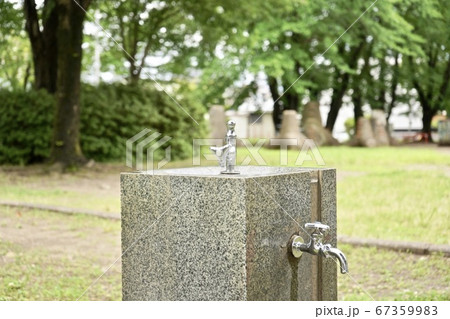 公園の水道 公園の水道 67359983
