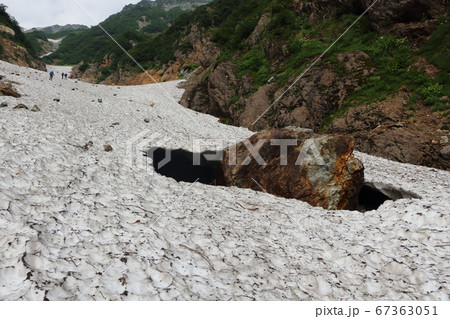 登山・鉢ノ木大雪渓 67363051