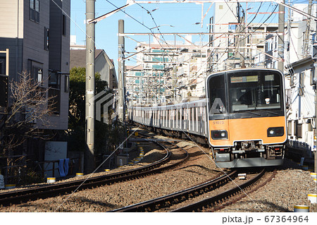 東武 50000系 特急 Fライナー(東急東横線 白楽-妙蓮寺) 東武 50000系 特急 Fライナー(東急東横線 白楽-妙蓮寺) 67364964