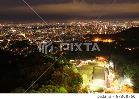 大倉山展望台から見下ろす札幌市の夜景 大倉山展望台から見下ろす札幌市の夜景 67368760