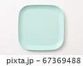 シンプルなお皿 67369488