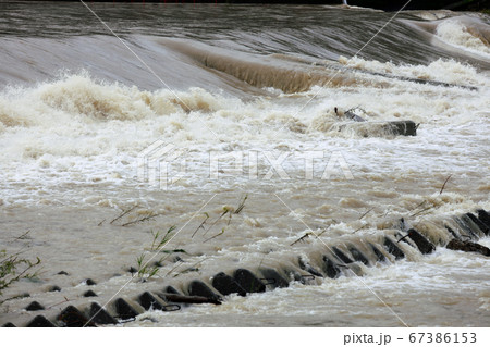 濁流 67386153