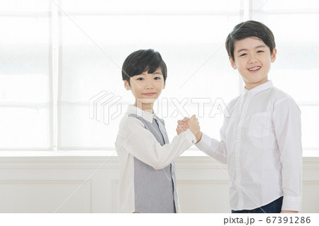 Happy children concept, a portrait of asian children smiling 159 67391286