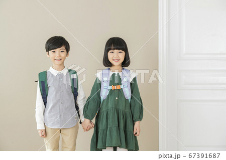 Happy children concept, a portrait of asian children smiling 023 67391687