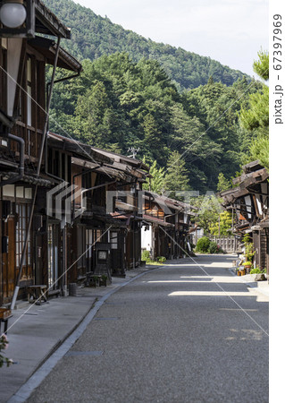 中山道木曽路 奈良井宿の風景 中山道木曽路 奈良井宿の風景 67397969