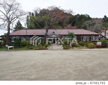 茨城県久慈郡の旧上岡小学校 茨城県久慈郡の旧上岡小学校 67401793