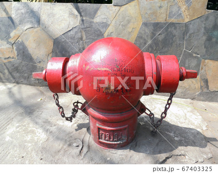 red fire plug/ fire plug 67403325