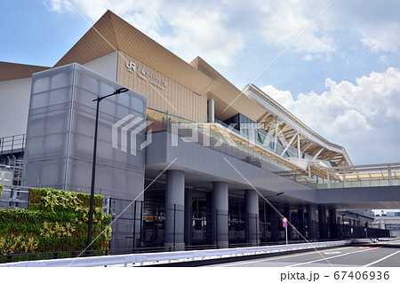 暫定開業間もない高輪ゲートウェイ駅 67406936