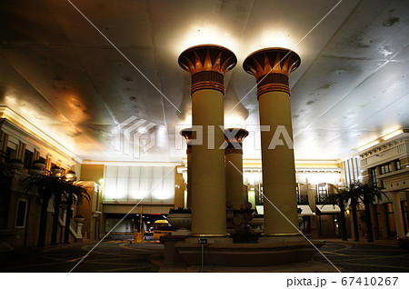 灯り 照明 夜 67410267