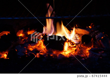 EMBERS IN THE BARBECUE EMBERS IN THE BARBECUE 67415444