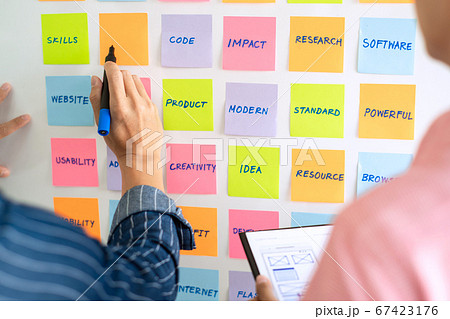 Business people meeting at office and use sticky Business people meeting at office and use sticky 67423176