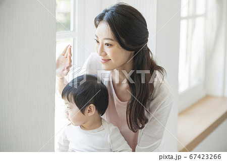 ママ 母 お母さん 67423266