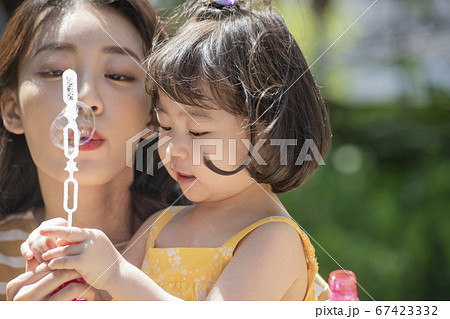 女性 女 女の子 67423332