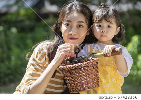 女性 女 女の子 67423356