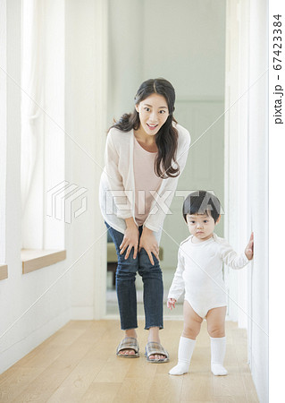 ママ 母 お母さん 67423384