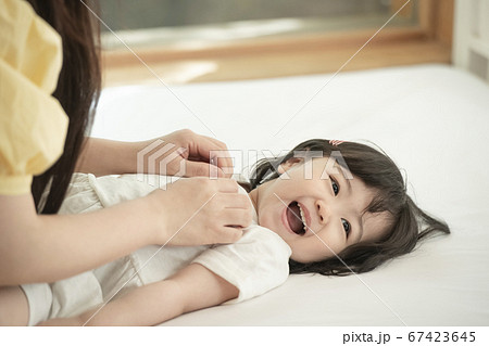 女性 女 女の子 67423645