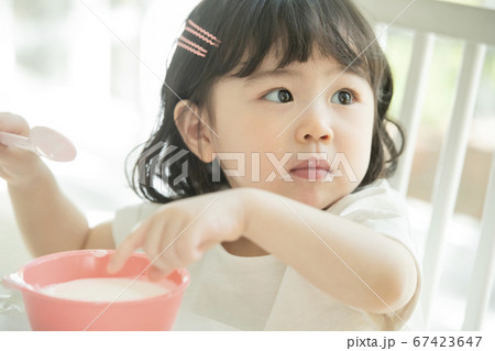 女性 女 女の子 67423647