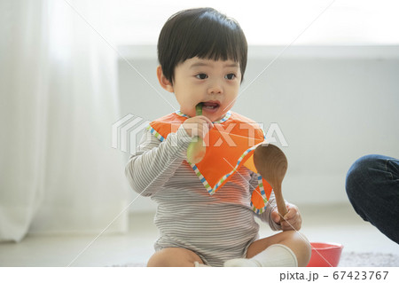 ライフスタイル 赤ちゃん 子供 67423767