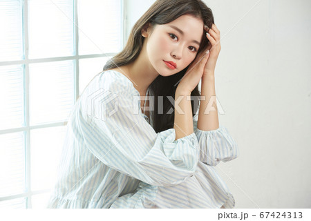20代 女性 女 67424313
