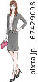 スーツを着た女性 67429098