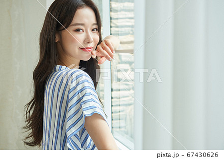 20代 女性 女 67430626