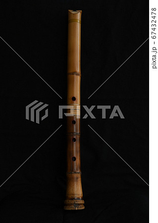 尺八 和楽器 背景黒 尺八 和楽器 背景黒 67432478