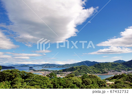 広島県呉市音戸の瀬戸の夏の空 67432732