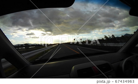 車内からの風景 車内からの風景 67434963