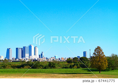 名古屋市、名古屋駅前ビル群とその周辺の風景 67441775