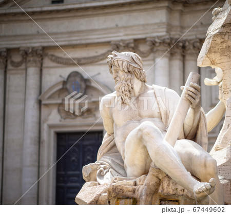 Statue of Zeus in Fountain, Piazza Navona, Rome, 67449602