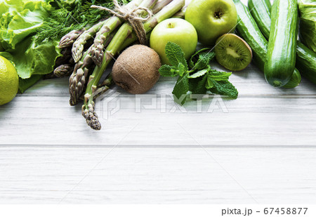 Healthy vegetarian food concept background 67458877