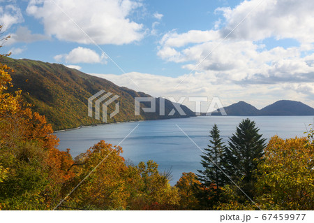 北海道 秋 千歳市 支笏湖 紅葉 北海道 秋 千歳市 支笏湖 紅葉 67459977