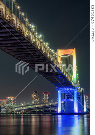 レインボーブリッジ　特別ライトアップ 67461235