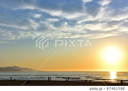 夕日が浦の夕焼け 67461586