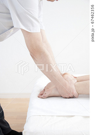 足の整体 足の整体 67462356