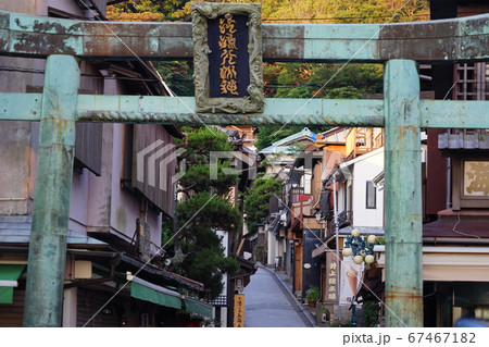 江の島神社　入口 67467182