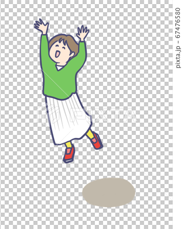 楽しくジャンプする女の子 67476580