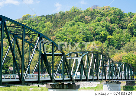 緑の鉄橋 緑の鉄橋 67483324