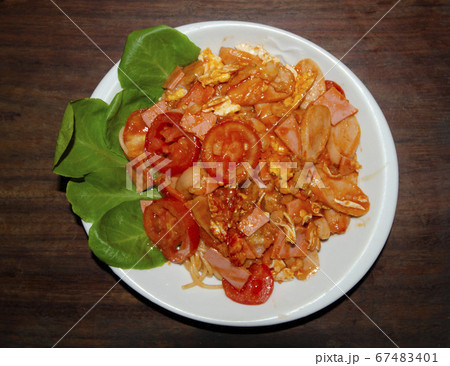 Pasta fried with tomato sauce Pasta fried with tomato sauce 67483401