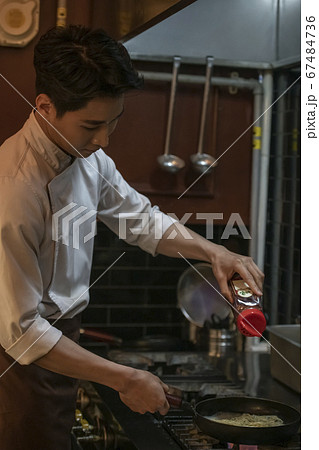 男 男性 男の子 67484736