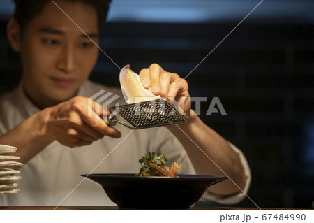 男 男性 男の子 67484990