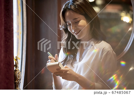 女性 女 女の子 67485067