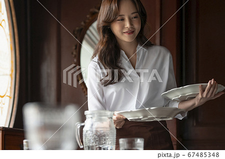 女性 女 女の子 67485348