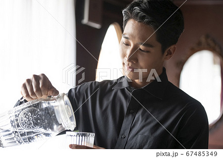 男 男性 男の子 67485349