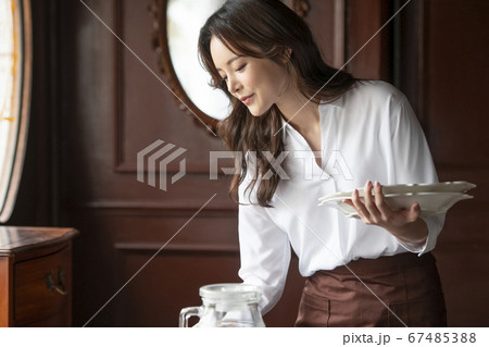 女性 女 女の子 67485388