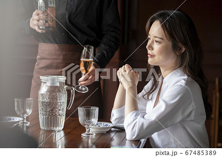 女性 女 女の子 67485389