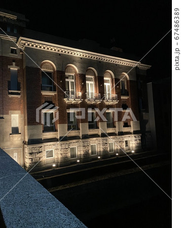 古い建物 古い建物 67486389