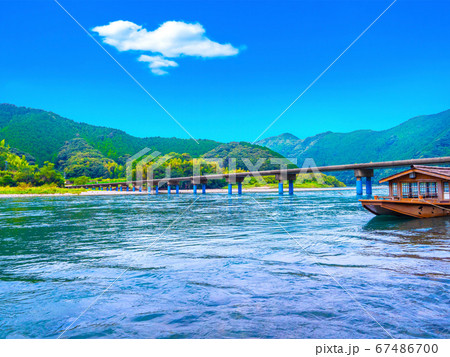 四万十川と佐田の沈下橋 67486700